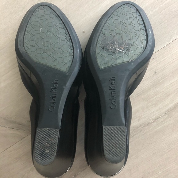 Black Calvin Klein Wedges - Picture 4 of 7